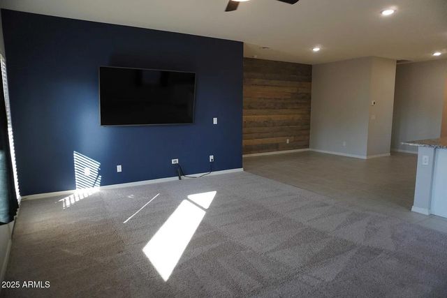 3137 E Minor Drive, San Tan Valley, AZ 85143