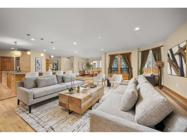 2423 S Cook St, Denver, CO 80210