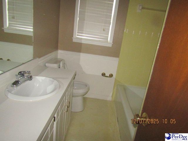 864 Thunderbird Drive, Florence, SC 29501