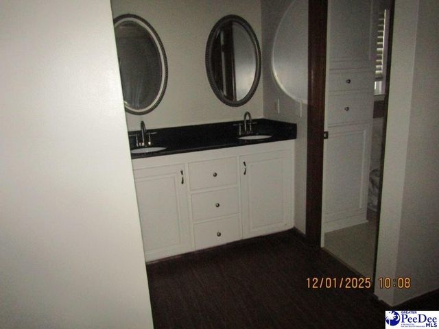 864 Thunderbird Drive, Florence, SC 29501