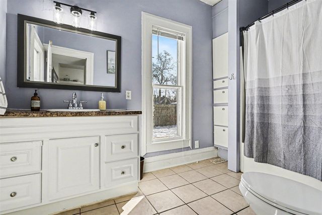 427 E Division Street, Vicksburg, MI 49097