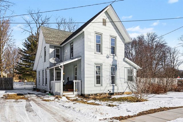 427 E Division Street, Vicksburg, MI 49097