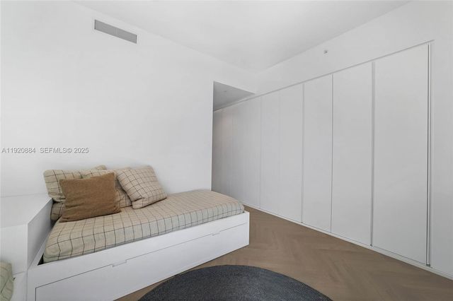 5775 Collins Ave 1501, Miami Beach, FL 33140