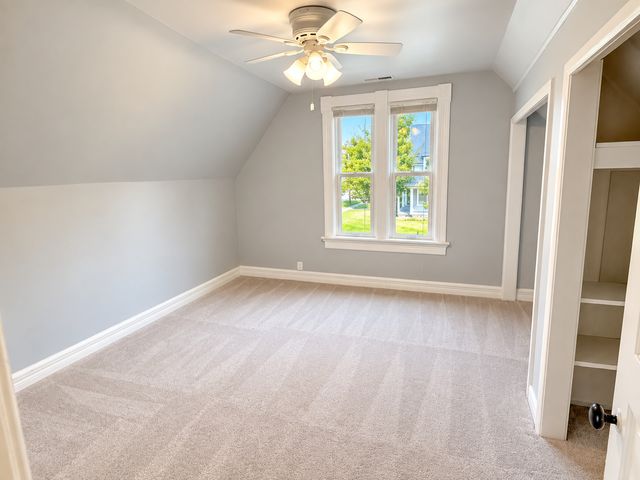 125 S Maple Street, Itasca, IL 60143