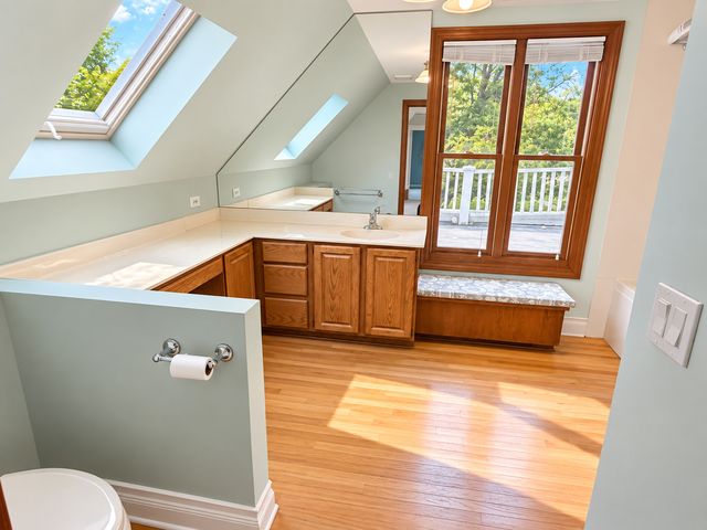 125 S Maple Street, Itasca, IL 60143