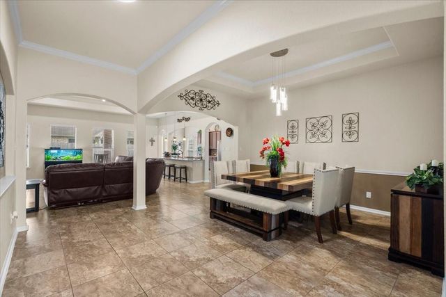 4329 S Meridian Greens Drive, Dickinson, TX 77539
