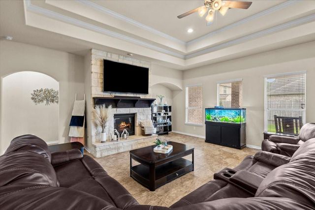 4329 S Meridian Greens Drive, Dickinson, TX 77539