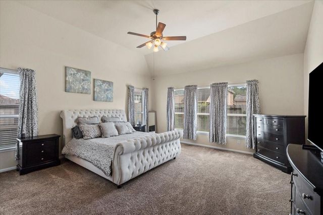 4329 S Meridian Greens Drive, Dickinson, TX 77539