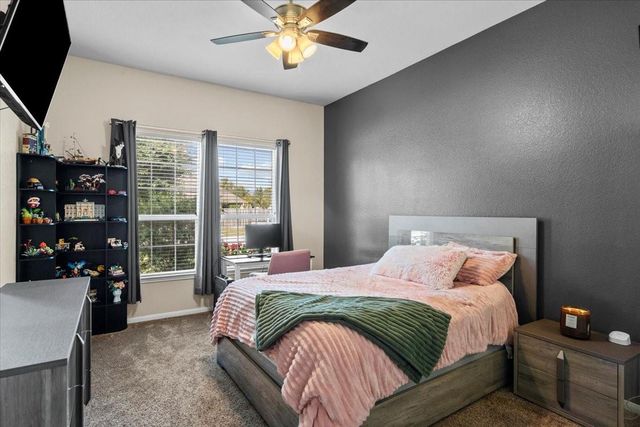 4329 S Meridian Greens Drive, Dickinson, TX 77539