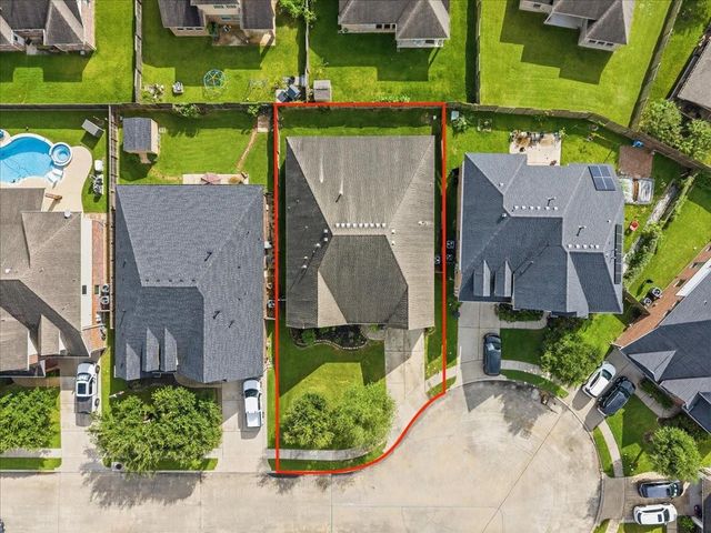 4329 S Meridian Greens Drive, Dickinson, TX 77539