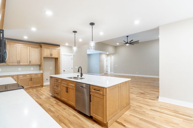 1191 Hangar Rd, Springfield, TN 37172