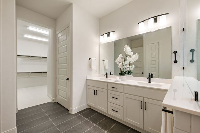 4821 Forest Crest Parkway, Arlington, TX 76005