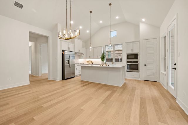 4821 Forest Crest Parkway, Arlington, TX 76005