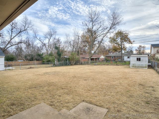 3714 E 37th Place, Tulsa, OK 74135