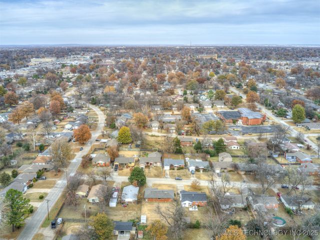 3714 E 37th Place, Tulsa, OK 74135