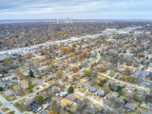 3714 E 37th Place, Tulsa, OK 74135