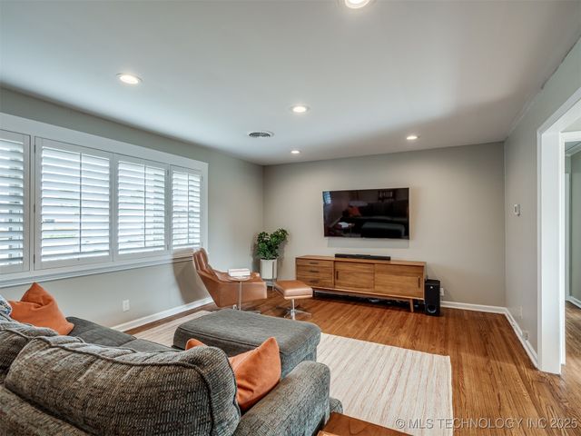 3714 E 37th Place, Tulsa, OK 74135