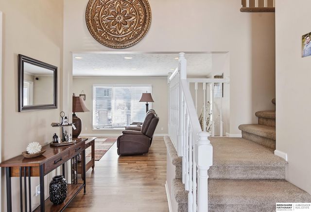 421 S 161st Street, Omaha, NE 68118