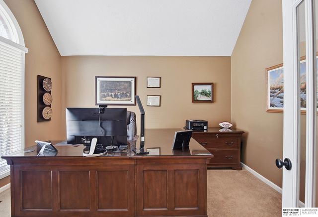 421 S 161st Street, Omaha, NE 68118