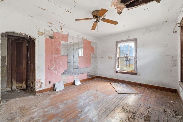 5165 Schenley Ave, Garfield, PA 15224