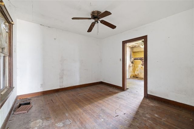 5165 Schenley Ave, Garfield, PA 15224