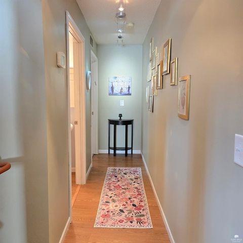 1207 W 1st Street, Abilene, KS 67410