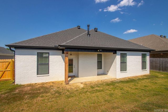 2533 Kara, Bryant, AR 72019