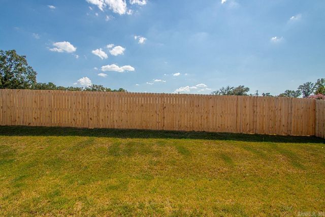 2533 Kara, Bryant, AR 72019