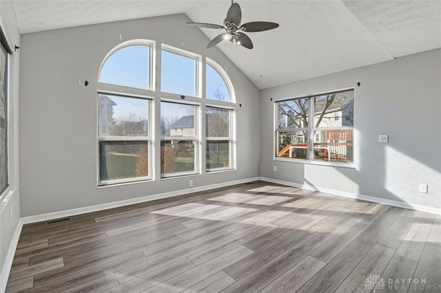 15 Pembrook Drive, Springboro, OH 45066