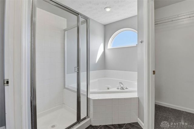 15 Pembrook Drive, Springboro, OH 45066