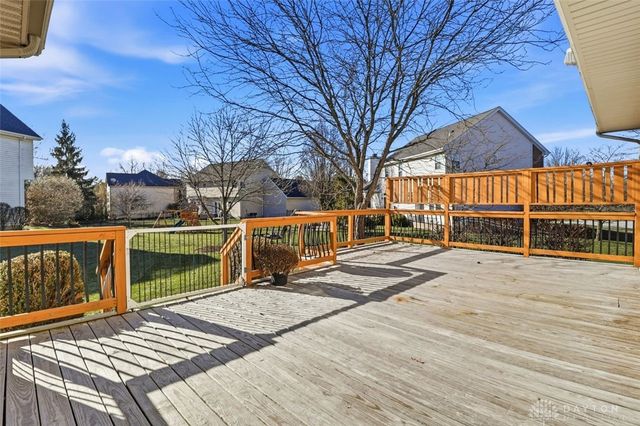 15 Pembrook Drive, Springboro, OH 45066