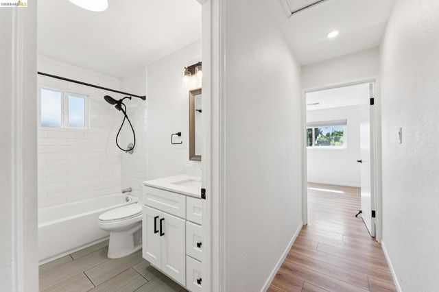 1300 Evergreen Dr., Concord, CA 94520