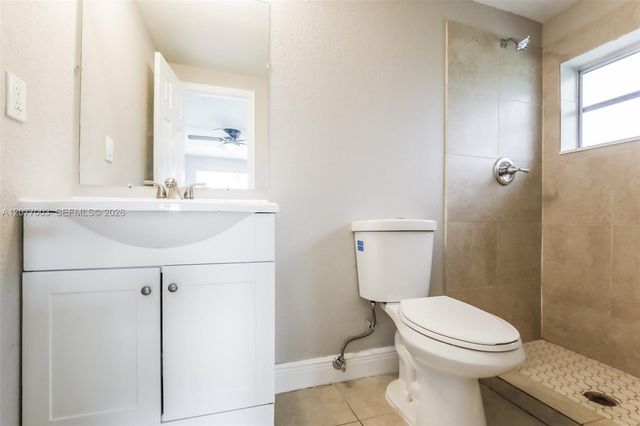 2435 Liberty Street, Hollywood, FL 33020