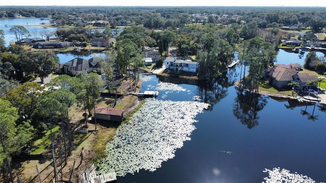 8101 VIA BONITA, Sanford, FL 32771