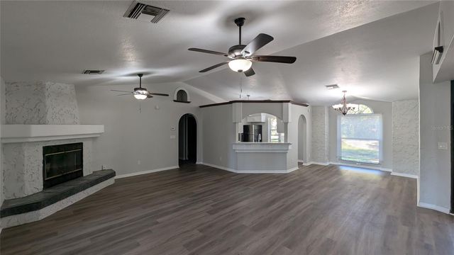 8101 VIA BONITA, Sanford, FL 32771