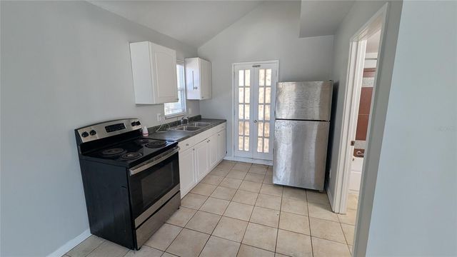 8101 VIA BONITA, Sanford, FL 32771