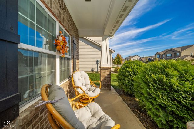 16592 Branham Drive, Fishers, IN 46040