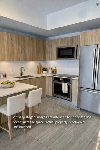 2960 NE 207th St 704, Aventura, FL 33180