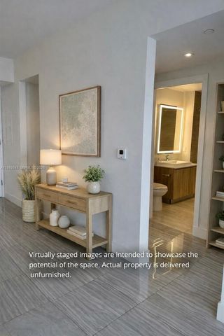 2960 NE 207th St 704, Aventura, FL 33180