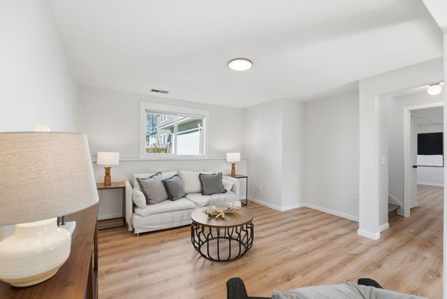 8942 Vinewood Lane N, Maple Grove, MN 55369