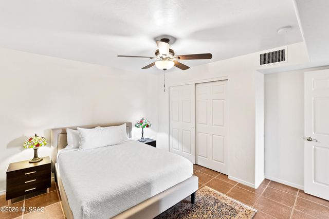 4436 E River Oak Trail, Tucson, AZ 85718