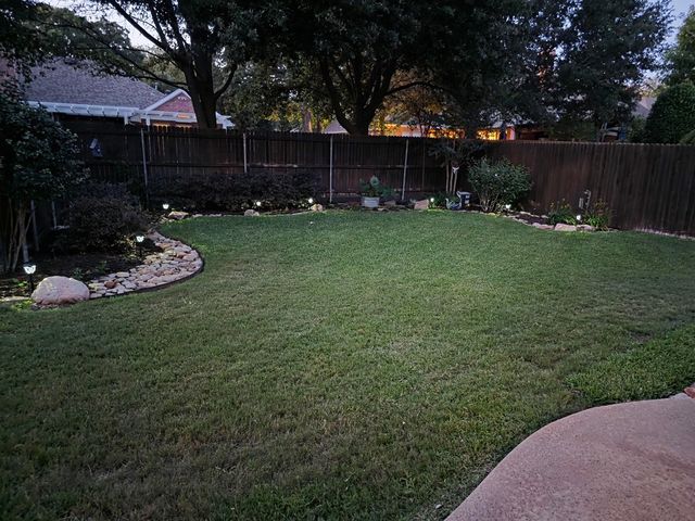 8901 Stratford Drive, North Richland Hills, TX 76182