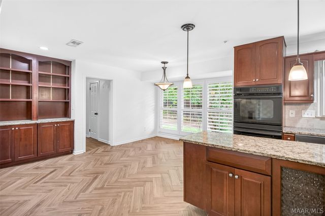 6555 Eastwood Glen Drive, Montgomery, AL 36117