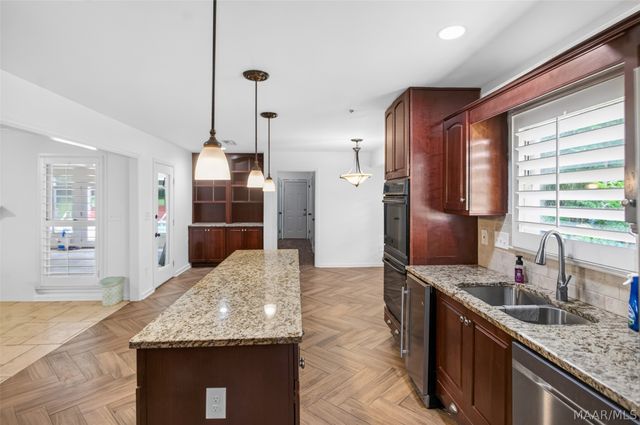 6555 Eastwood Glen Drive, Montgomery, AL 36117