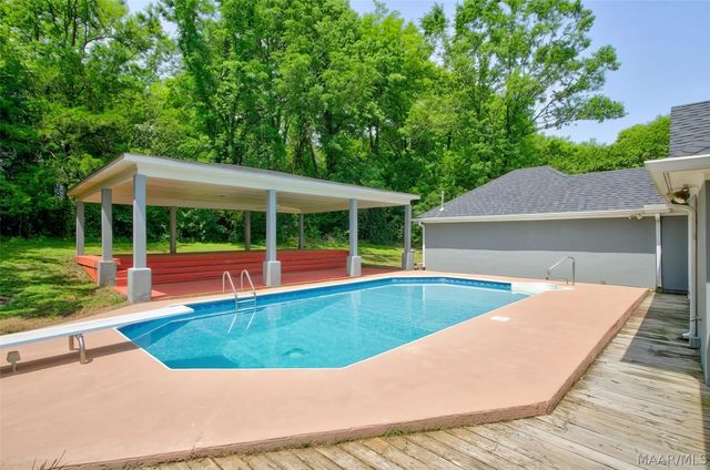 6555 Eastwood Glen Drive, Montgomery, AL 36117
