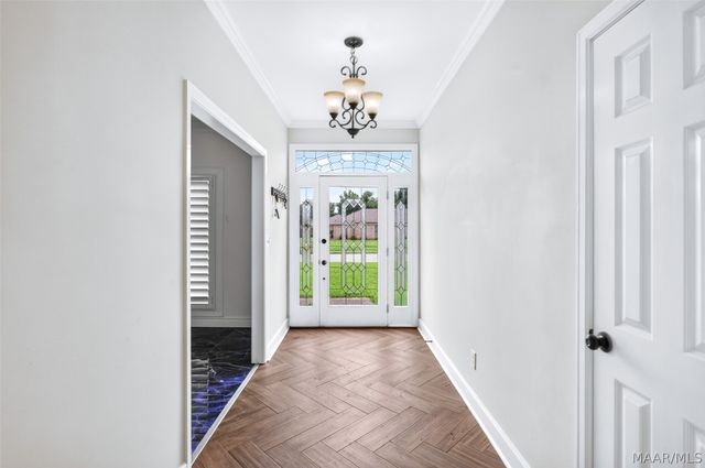 6555 Eastwood Glen Drive, Montgomery, AL 36117