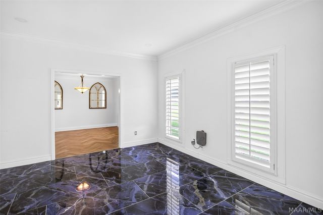 6555 Eastwood Glen Drive, Montgomery, AL 36117