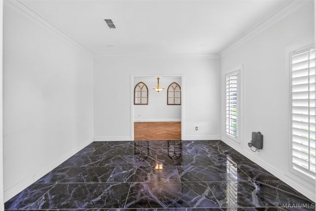 6555 Eastwood Glen Drive, Montgomery, AL 36117