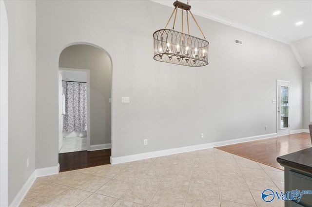 4814 Cove Valley Drive SE, Owens Cross Roads, AL 35763