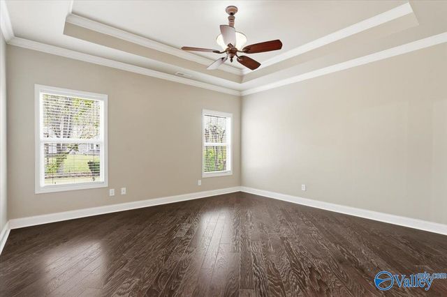 4814 Cove Valley Drive SE, Owens Cross Roads, AL 35763